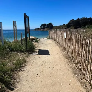 Cosy à 200 M De La Plage Avec Parking Arzon